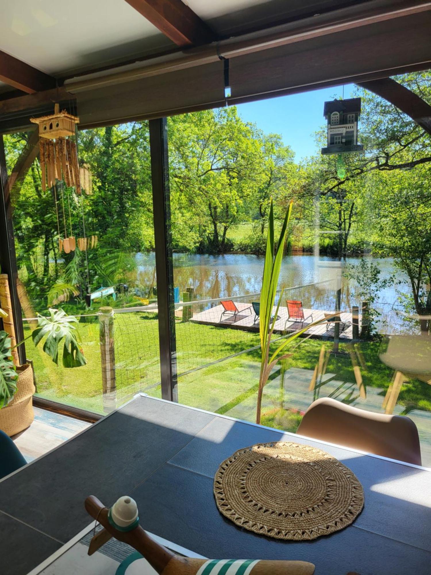 Villa Chez Nirina Proche Puys Dufou Mortagne-sur-Sevre Esterno foto