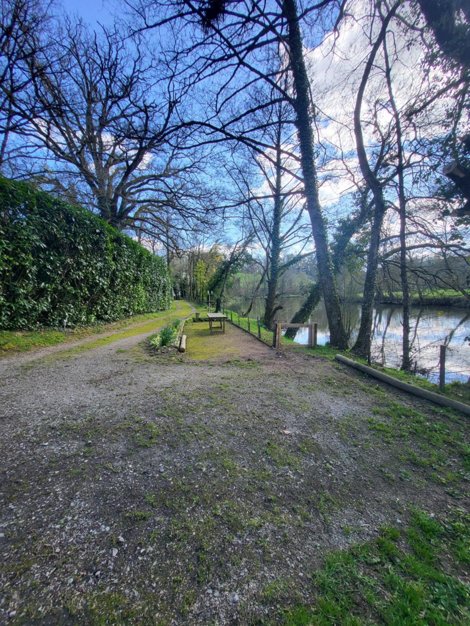 Villa Chez Nirina Proche Puys Dufou Mortagne-sur-Sevre Esterno foto